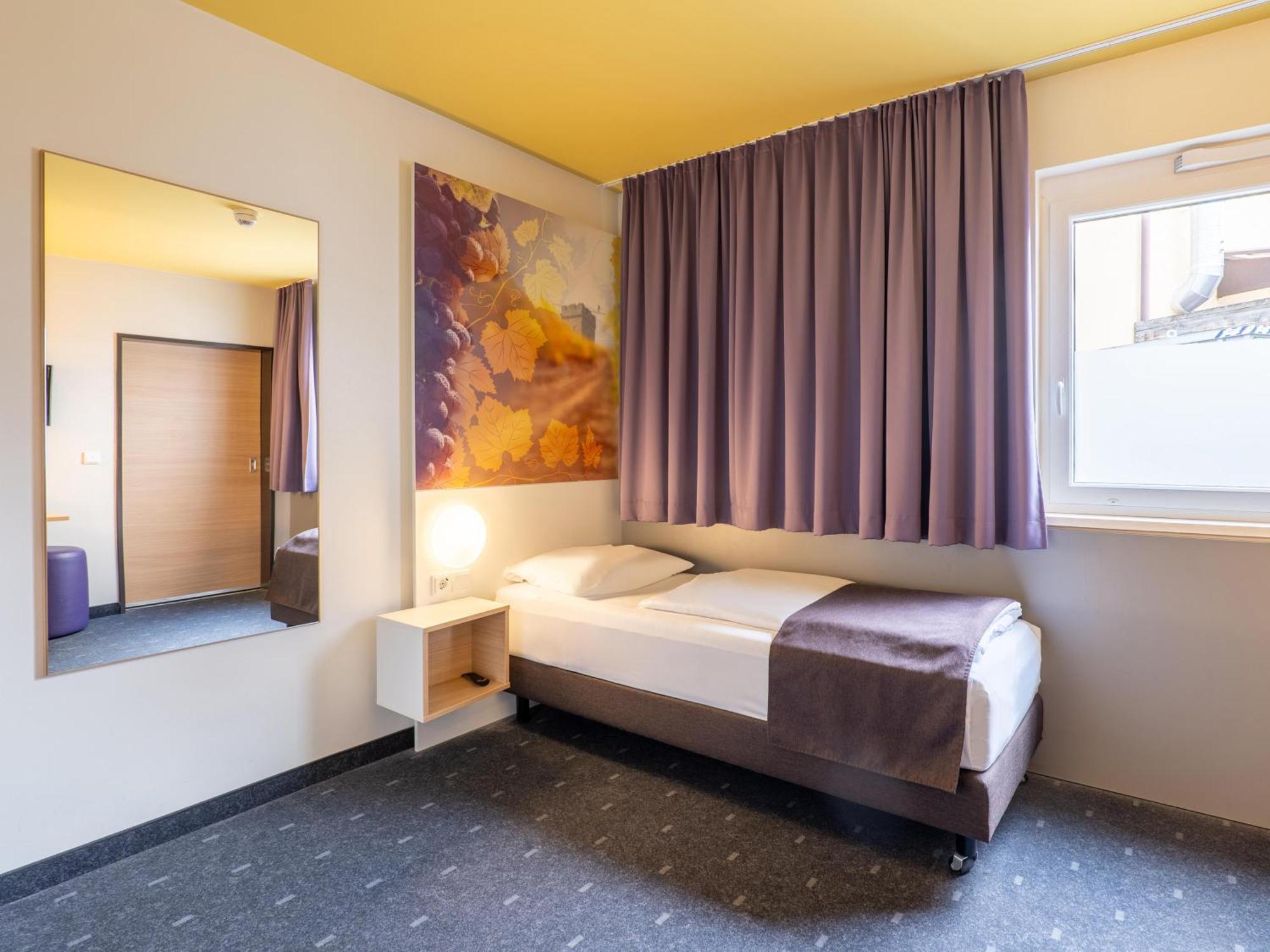 B&B Hotel ไฮล์บรอนน์ ภายนอก รูปภาพ