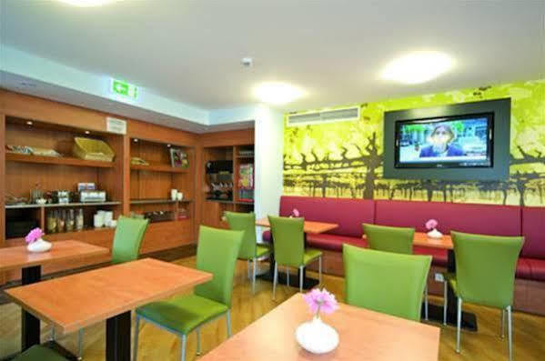 B&B Hotel ไฮล์บรอนน์ ภายนอก รูปภาพ