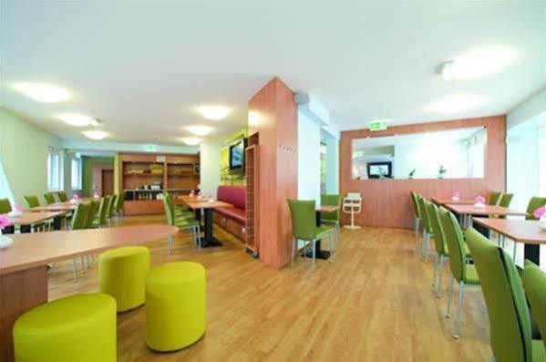 B&B Hotel ไฮล์บรอนน์ ภายนอก รูปภาพ