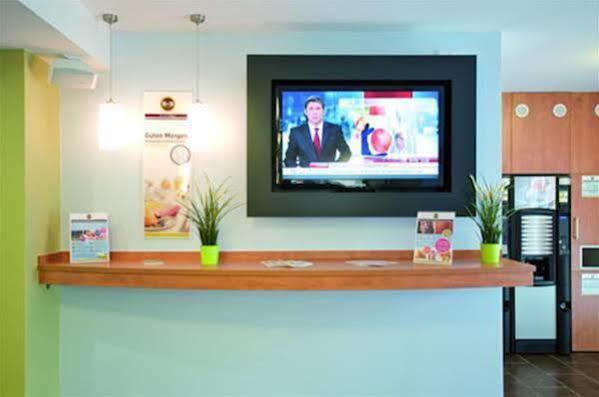 B&B Hotel ไฮล์บรอนน์ ภายนอก รูปภาพ